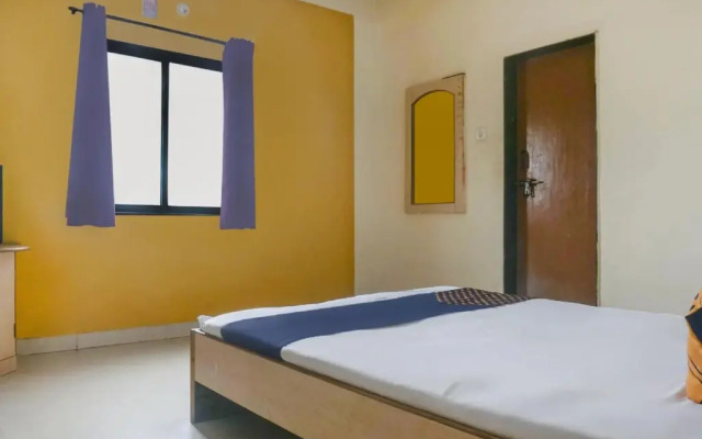 Vaishali Lodge by OYO Rooms