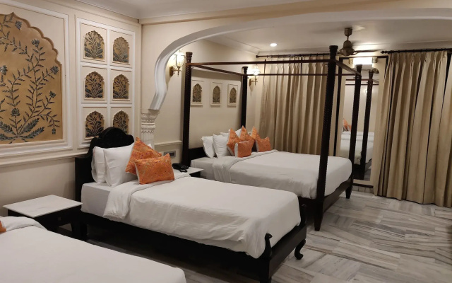Laxmi Palace Heritage Boutique Hotel