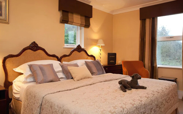 West Vale Country House