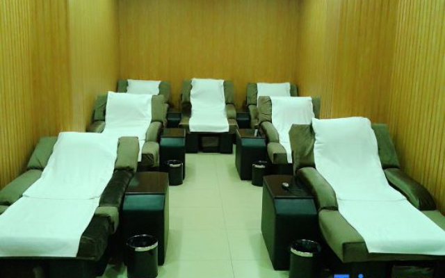 Yipin Zuge Hotel