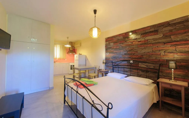 Holiday Rooms