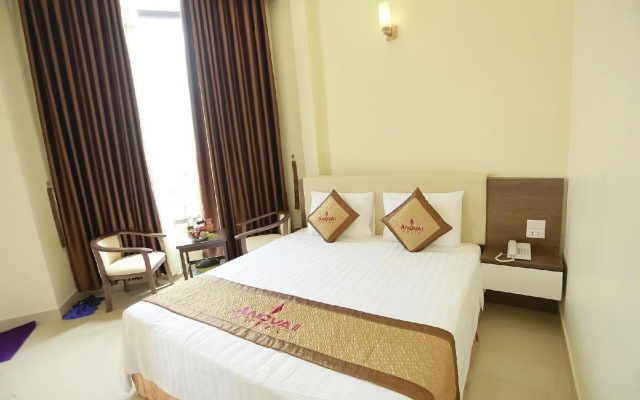 Anova 2 Hotel