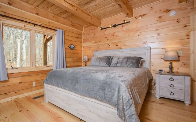 Wander Inn by Taylor Made Deep Creek