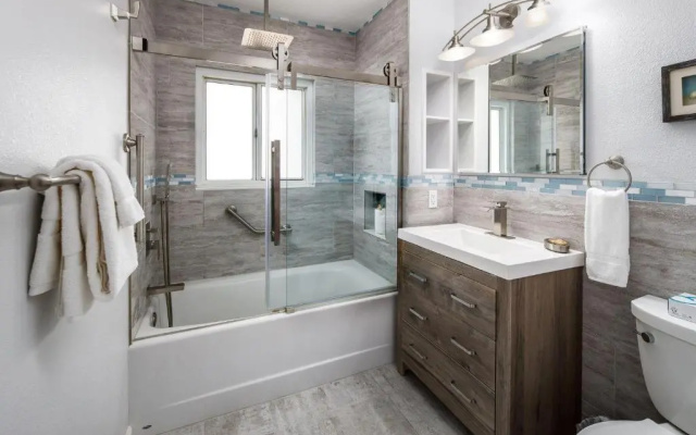 Seaspray Condos 206B