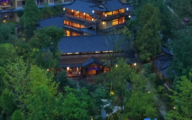 Qingcheng Samatha · Yinmachuan Resort Manor