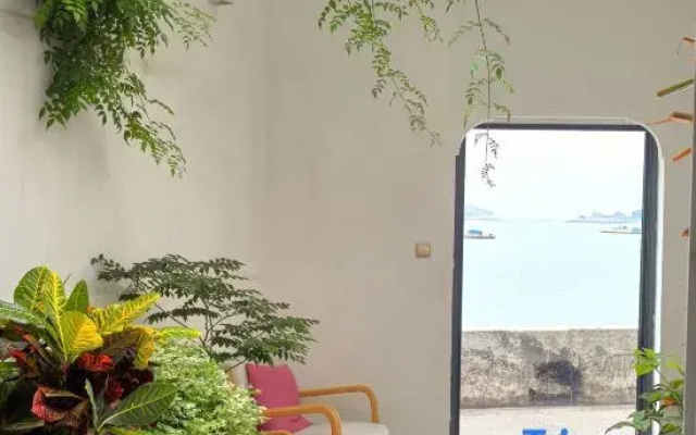 Mulan Homestay (Dongshan Fengdongshi Scenic Area)