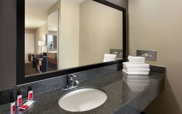 Comfort Inn - Universal City (Northeast)
