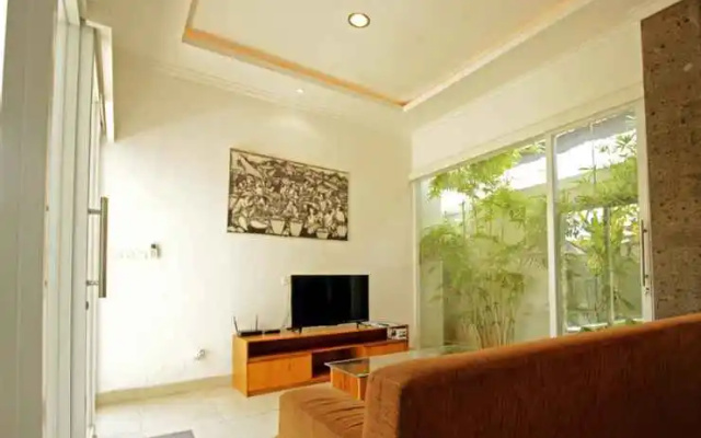Anna Villa 4
