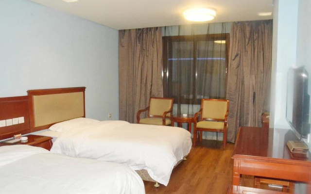 Tianshui East Inn