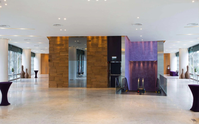 Pullman Saigon Centre