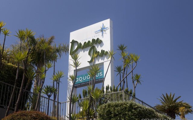 Отель Dream Inn Santa Cruz США, Санта-Крус - отзывы, цены и фото номеров - забронировать отель Dream Inn Santa Cruz онлайн вид на фасад
