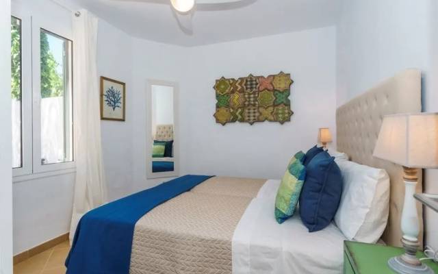 Cala Blanca Luxury