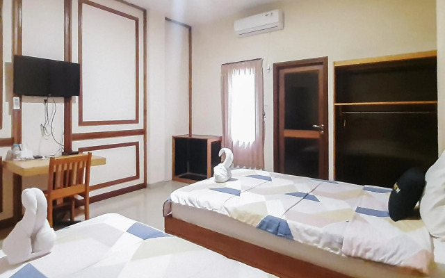 OYO 90428 Remington Hostel