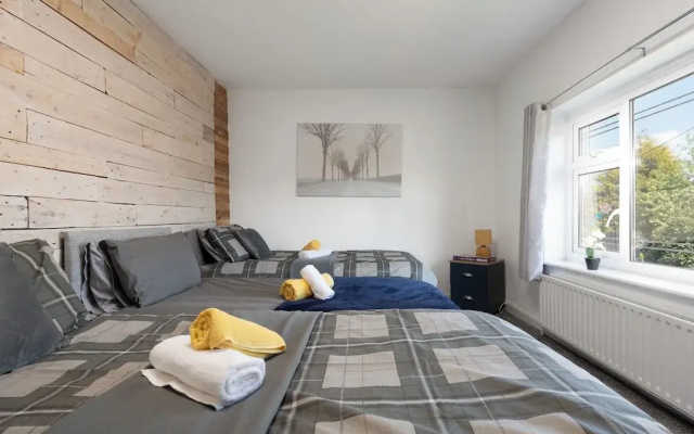 Long Stay 3BR House With Parking