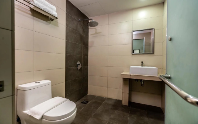Orange Hotel Kuchai Lama @ Kuala Lumpur