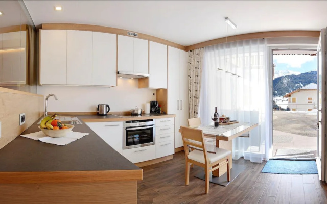 Apartment 4 Holiday - Apartment Mujnei