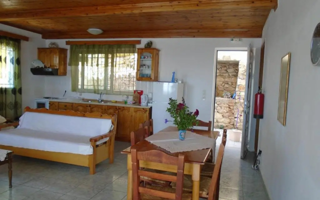 Giota & Antonia Apartments