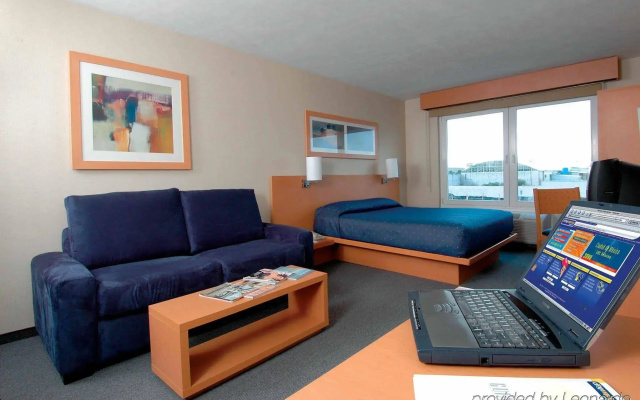 City Express by Marriott Reynosa