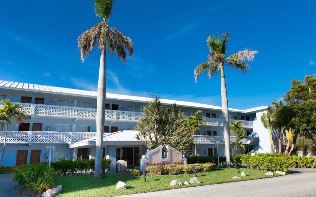 Flamingo Bay Hotel & Marina at Taino Beach 1