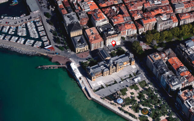 Отель Goikoa 4 Nautic - Iberorent Apartments Испания, Сан-Себастьян - отзывы, цены и фото номеров - забронировать отель Goikoa 4 Nautic - Iberorent Apartments онлайн пляж