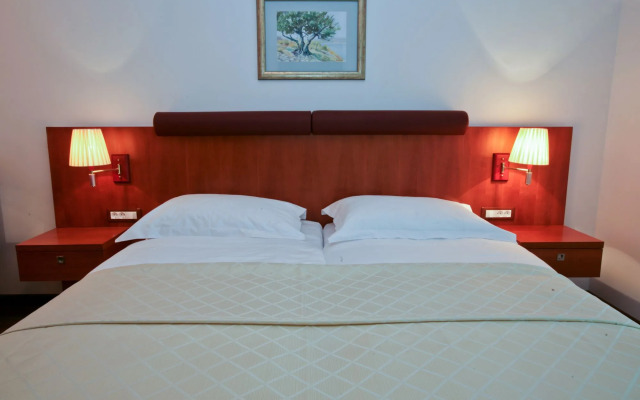 Hotel Croatia