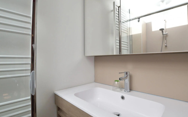 Chic Retreat Near Lake & Fens