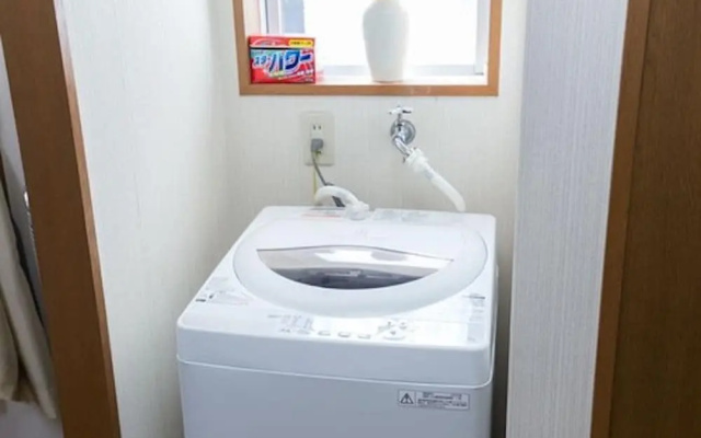 Centrally Located Deluxe Furnished.1