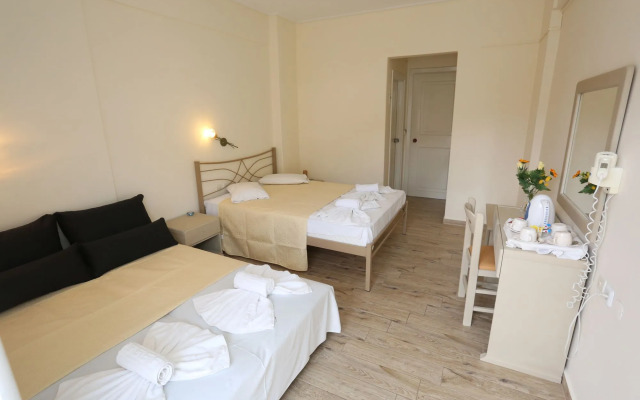 Summer Beach Hotel