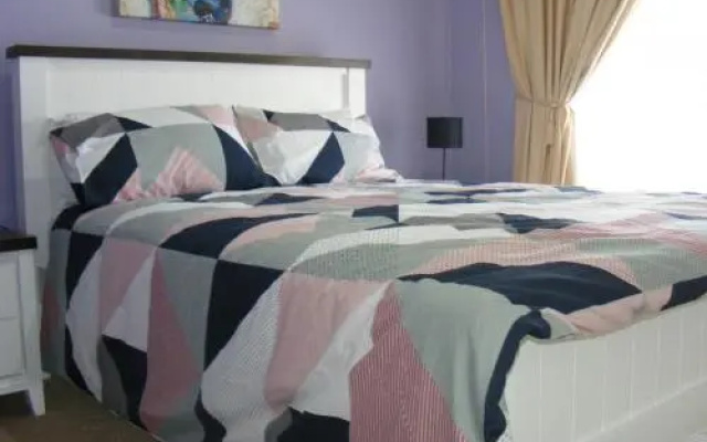 Numurkah Self Contained Apartments - The Saxton
