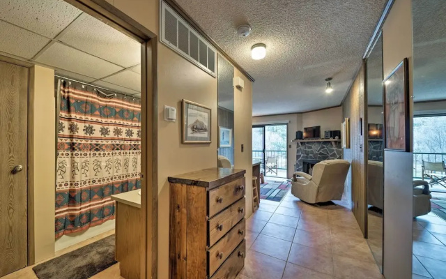 Cozy Ruidoso Condo by Grindstone Lake + Skiing!