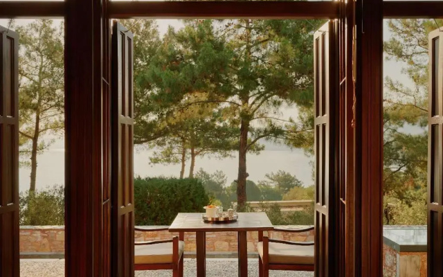Amanruya Resorts