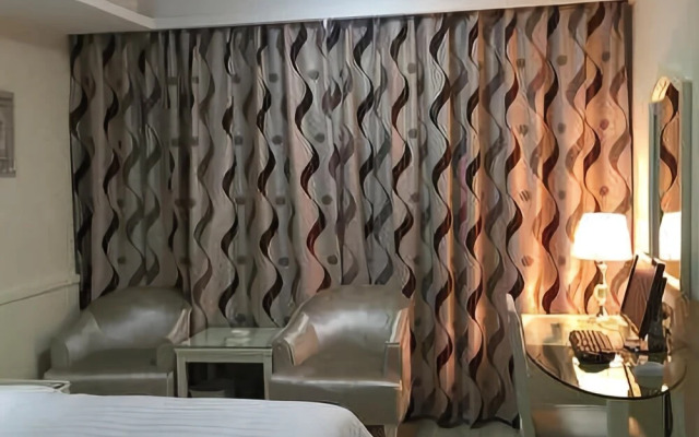 Renmin Hotel