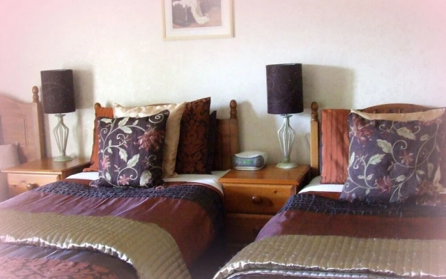 Riverview Guesthouse