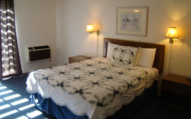 Ponderosa Gardens Motel