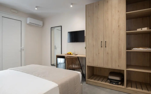 Calives Premium Stay