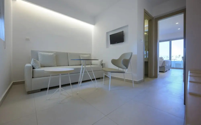 Mythos Suites Hotel