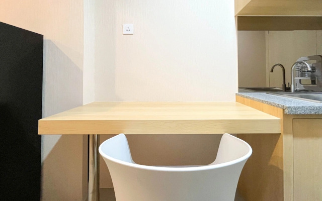 Minimalist Studio At De Prima Apartment Medan