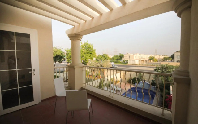 Medlock Villas