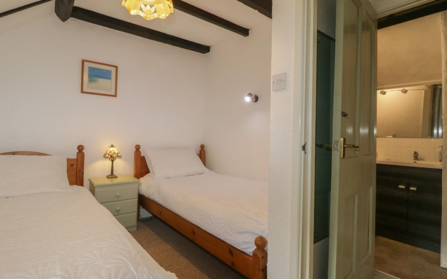 Dunridge Cottage