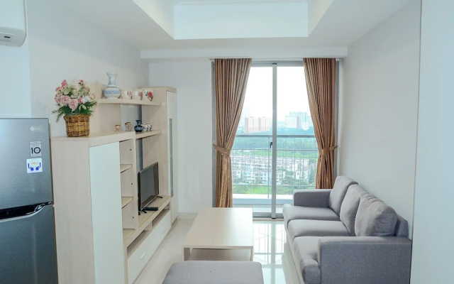 Golf View at The Mansion Apartment near JIEXPO