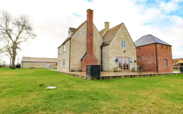 Morgans Farmhouse