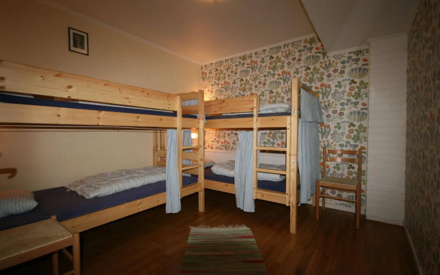 Hostel Bed & Breakfast
