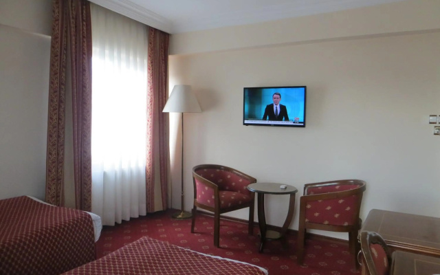 Ozilhan Hotel