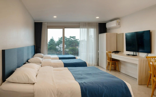 Hallim Resort