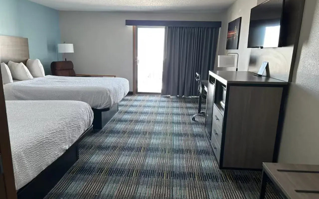 AmericInn by Wyndham Saint Ignace Lakefront