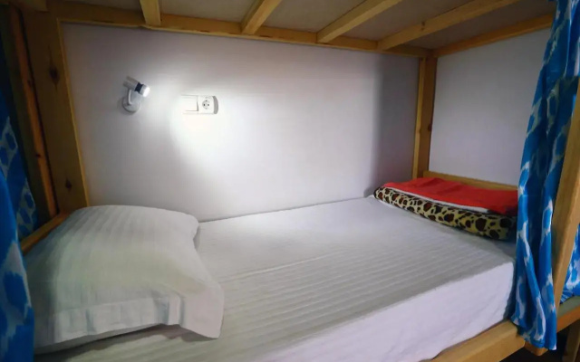 Amir Hostel