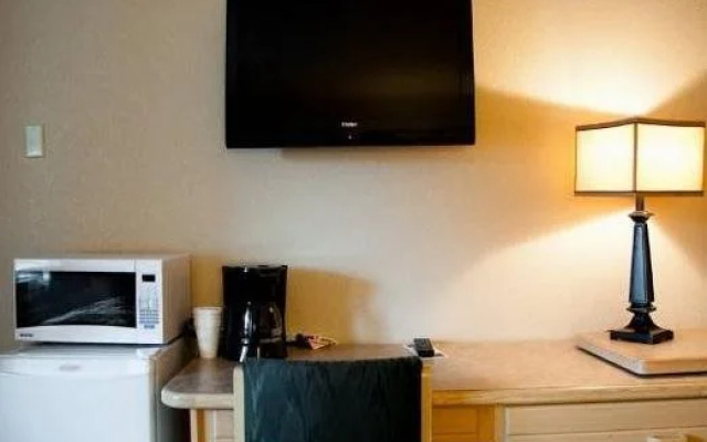 Morden Motor Inn