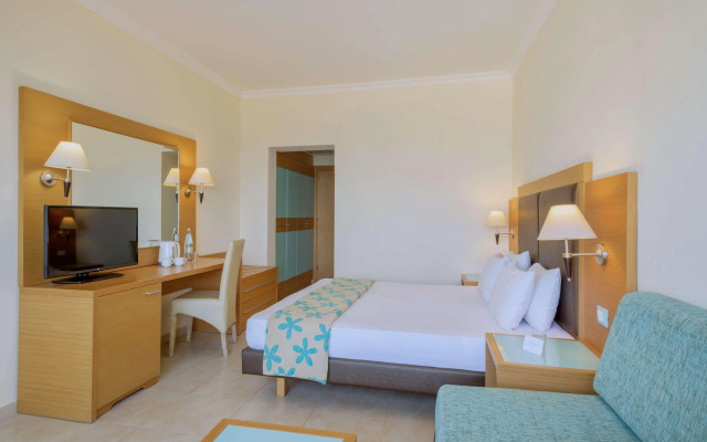 Sol Cosmopolitan Rhodes - All inclusive