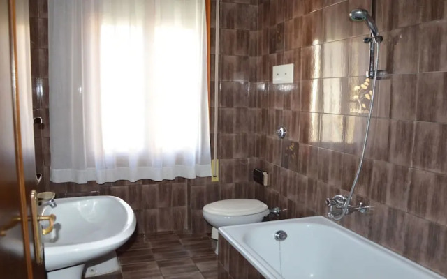 Spacious Apartment Close to the Beach