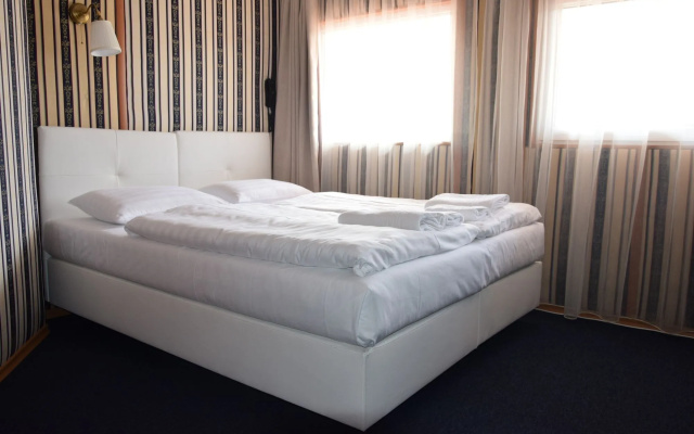 Grand Jules Boat Hotel Budapest